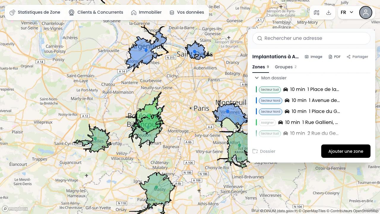 Carte d'un réseau de neuf points de vente en Île-de-France, chaque zone de chalandise colorée selon le secteur commercial auquel elle est rattachée